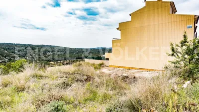 Terraced house in Castellet i la Gornal photo 4