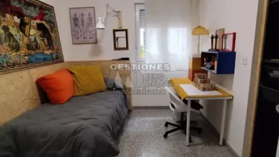 Piso en alquiler en Calle del Agua de Cartuja, cerca de Placeta de la Cruz, San Ildefonso (Hospital Real) (Distrito Beiro. Granada Capital) de 1.000 €<span>/mes</span>