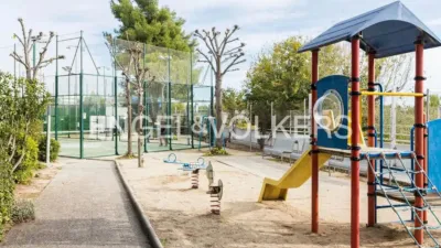 Townhouse in Esplugues de Llobregat photo 45