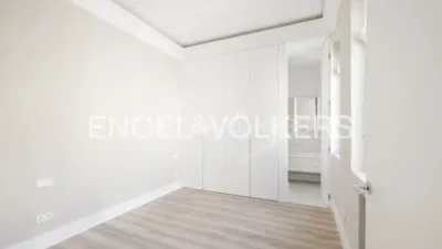 Ático en alquiler en Paseo de la Castellana, cerca de Calle de López de Hoyos - Imagen 29