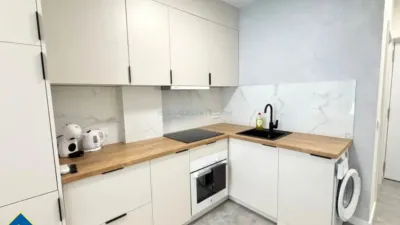 Pis – Torrevieja, Urbanización Calas Blancas - Més