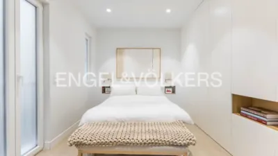 Apartment in Palacio photo 17