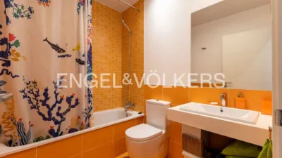 Duplex on Calle del Pintor Moreno Carbonero photo 22