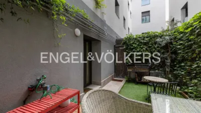Duplex on Calle del Pintor Moreno Carbonero photo 32
