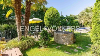 Townhouse in La Canaleja Street area photo 6