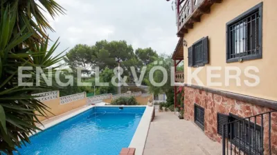 Casa en alquiler en Centre, Centre (Manises) de 3.590 €<span>/mes</span>
