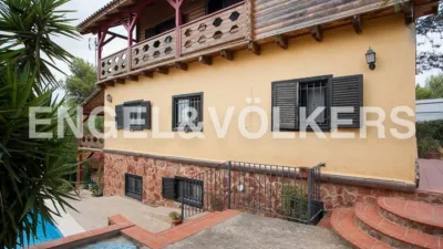 Casa en alquiler en Centre, Centre (Manises) de 3.590 €<span>/mes</span>