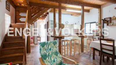 Casa en alquiler en Centre, Centre (Manises) de 3.590 €<span>/mes</span>