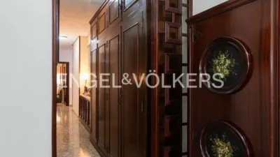 Apartment on Carrer de l'Almirall Cadarso photo 8