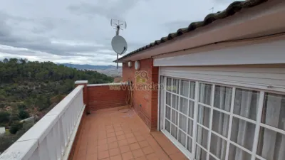 House on Carrer de la Ginesta, 28 photo 2