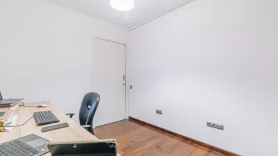Flat on Carrer d'Arenys photo 25