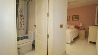 Apartment on Pedro Lorca Street photo 9