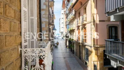 Apartamento en venta en Kale Nagusia, Zarautz de 665.000 €