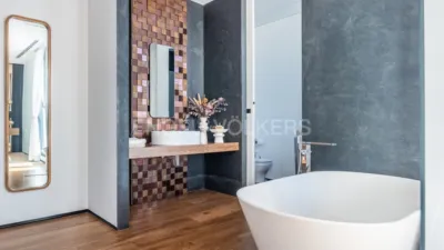 House in Oromana photo 36