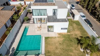House in Oromana photo 51