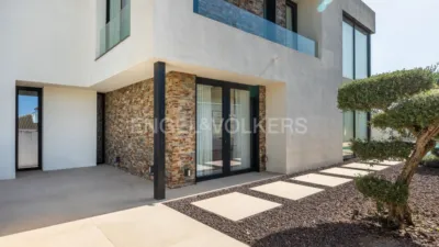 House in Oromana photo 7