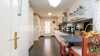 House in La Canaleja Street Area photo 11