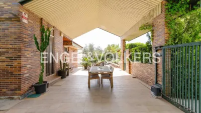 House in La Canaleja Street Area photo 2