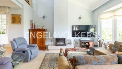 House in La Canaleja Street Area photo 5