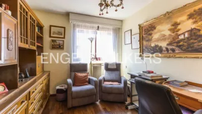 Apartment on Calle de la Infanta María Teresa photo 17