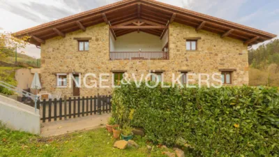 Townhouse in Elorrio photo 8