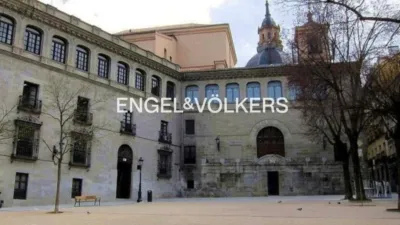 Apartment in Palacio photo 11