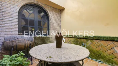 Casa en alquiler en Entrenúcleos, Entrenúcleos (Dos Hermanas) de 3.000 €<span>/mes</span>