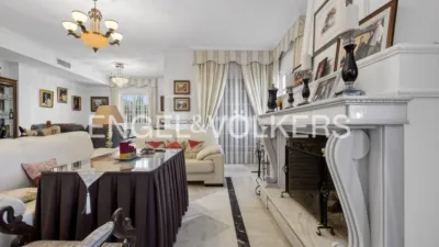 Casa en alquiler en Entrenúcleos, Entrenúcleos (Dos Hermanas) de 3.000 €<span>/mes</span>