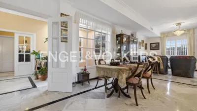 Casa en alquiler en Entrenúcleos, Entrenúcleos (Dos Hermanas) de 3.000 €<span>/mes</span>