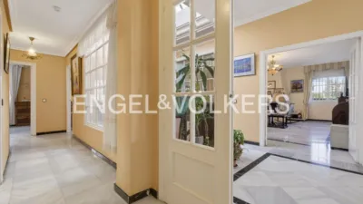 Casa en alquiler en Entrenúcleos, Entrenúcleos (Dos Hermanas) de 3.000 €<span>/mes</span>
