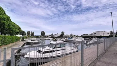 Casa en venta en Empuriabrava, Empuriabrava (Castelló d'Empúries) de 650.000 €