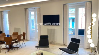 Piso en alquiler en Palacio - Imagen 3