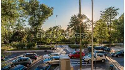 Apartamento en alquiler en Paseo del Pintor Rosales - Imagen 25