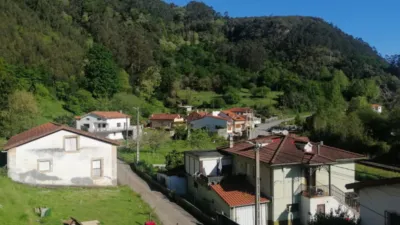Semi-detached house in Barrio del Marrón photo 3