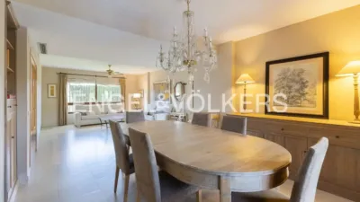 Villa on Carrer Marina Baixa photo 16