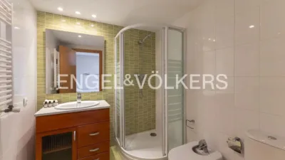 Villa on Carrer Marina Baixa photo 32