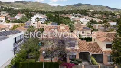 Villa on Carrer Marina Baixa photo 38