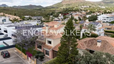 Villa on Carrer Marina Baixa photo 39