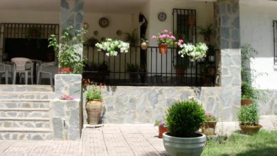 Chalet on Carretera A 319 photo 3