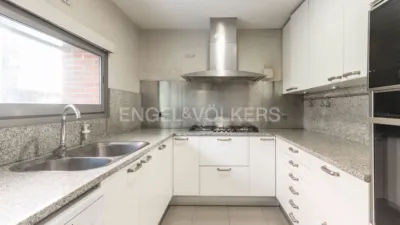 Piso en alquiler en Les Tres Torres - Imagen 39