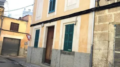 Chalet en venta en Calle Avenida D'Es Tren, Manacor de 265.000 €