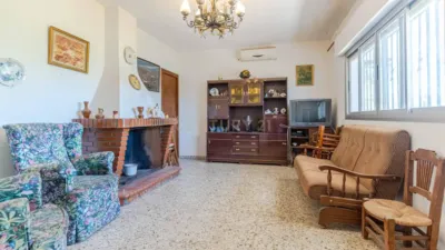 Rustic house on Calle de las Carataunas, nº Haza llama photo 3