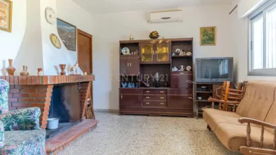 Rustic house on Calle de las Carataunas, nº Haza llama photo 4