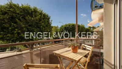 Flat in Els Molins-Poble Sec-Pins Vens photo 3