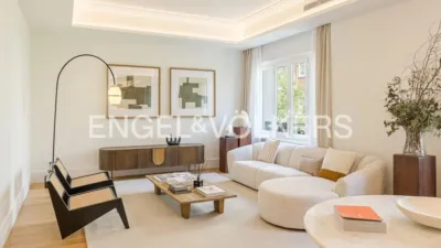 Apartment on Calle Jorge Juan photo 17