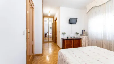 Casa adosada en venta en Calle de Ribadeo, Zona Bulevar (Arroyomolinos) de 479.900 €