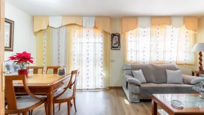 Casa adosada en venta en Calle de Ribadeo, Zona Bulevar (Arroyomolinos) de 479.900 €
