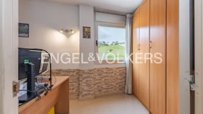 Apartment in Vallbona photo 35
