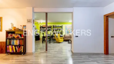 Apartment in Torrelles de Llobregat photo 22