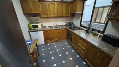 House in Centre photo 6